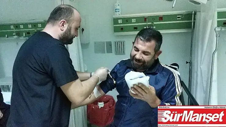 Tuttuğu balığın dikeni eline batınca zehirlendi