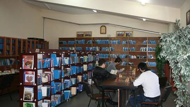 Tutuklu ve hükümlüler 2019 yılında cezaevi kütüphanelerindeki 1 milyon 102 bin kitaptan yararlandı