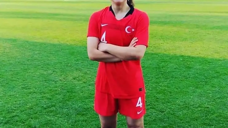 U17 Kız Milli Takımı'nın İsviçre maçları aday kadrosu açıklandı