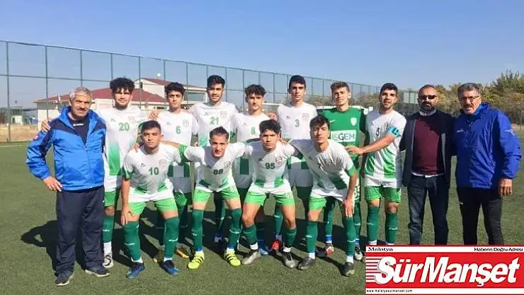 U19'da Yeşilyurt Belediyespor ve Kale Gençlerbirliği şampiyon