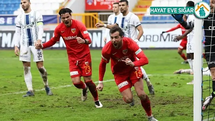 Uğur Demirok ilk golünü attı