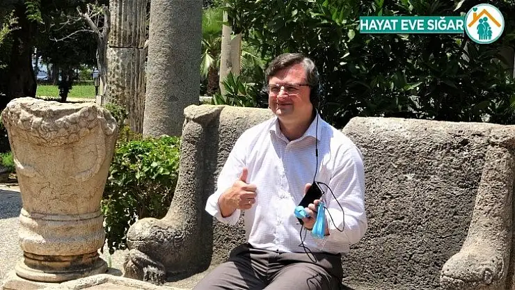 Ukrayna Dışişleri Bakanı Kuleba: 'Tüm Ukraynalı turistleri Antalya'ya gelmeye davet ediyorum'