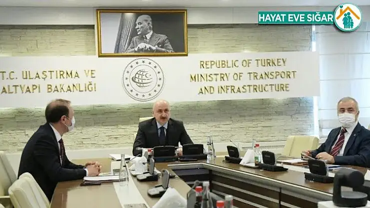 Ulaştırma Bakanı Karaismailoğlu havacılık sektörü temsilcileriyle görüştü