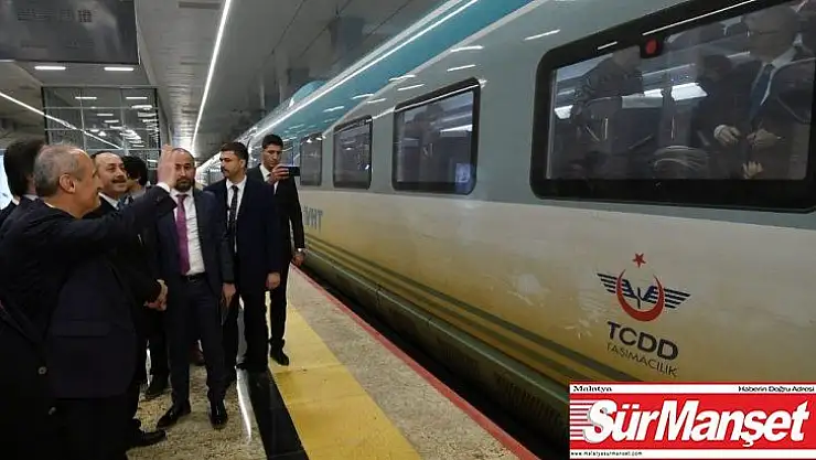 Ulaştırma Bakanı Turhan, 20 özel gereksinimli bireyi YHT ile Eskişehir'e uğurladı