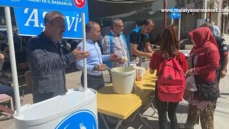 Ülkü Ocaklarından Çorba İkramı