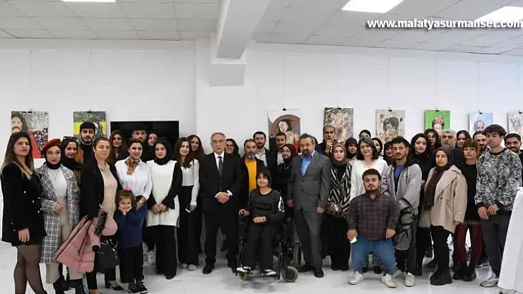 Üniversite öğrencilerinden karma resim sergisi