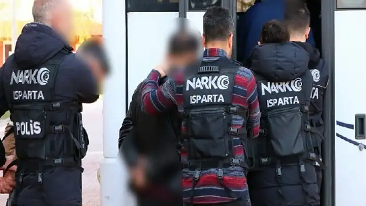 Uyuşturucu Suçlarından Aranan 3 Kişi Yakalandı