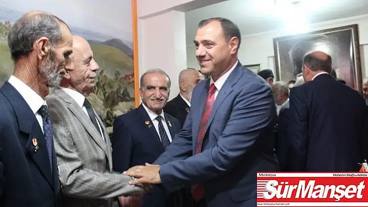 Vali Kaldırım ve protokol üyeleri gazilerle bir araya geldi