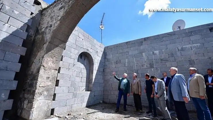 Vali Karaloğlu, devam eden çalışmaları inceledi