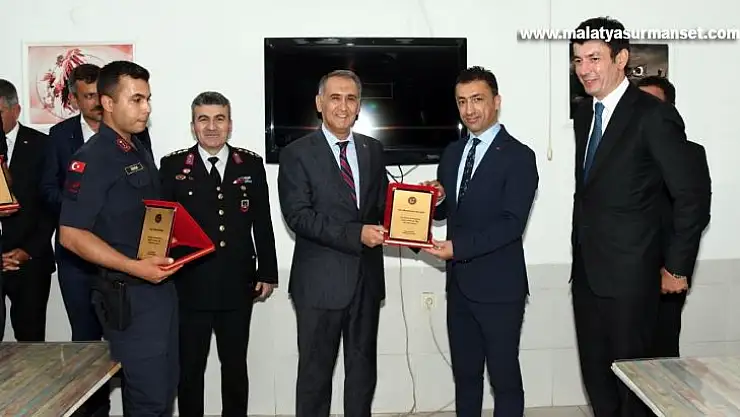 Vali Mahmut Çuhadar, Jandarma Teşkilatının gününü kutladı