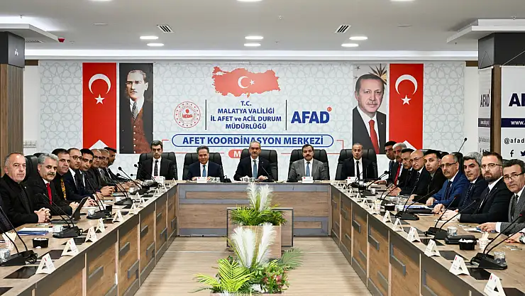 Vali Seddar Yavuz Başkanlığında Kariyer Fuarı İçin Yol Haritası Belirlendi