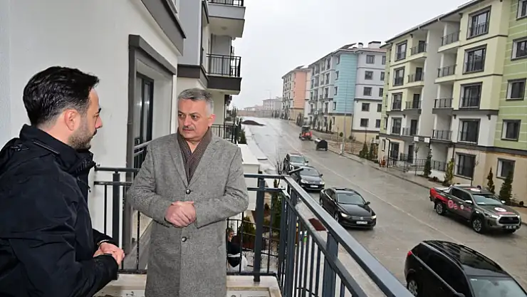 Valisi Yazıcı Deprem Konutlarını İnceledi