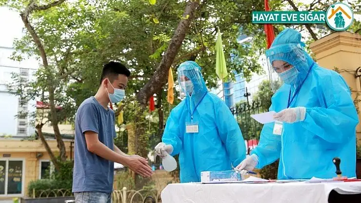 Vietnam'da halk Ulusal Meclis seçimleri için sandık başında