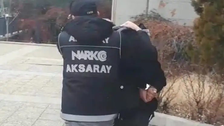 Yabancı uyruklu şahsın üzerinde uyuşturucu çıktı