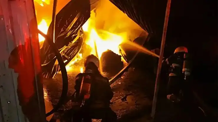 Yangın Faciası İki Küçük Kardeş Hayatını Kaybetti
