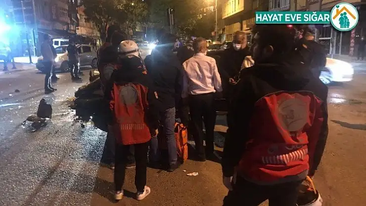 Yangına giden itfaiye aracı otomobil ile çarpıştı: 4 yaralı