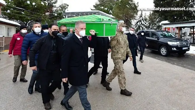 Yangında ölen iki kardeşi Vali Gül son yolculuğuna uğurladı