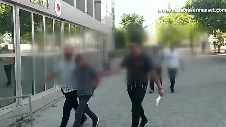 Yaşlı adamın otomobilini ve 600 bin lirasını gasbeden 3 şüpheli yakalandı
