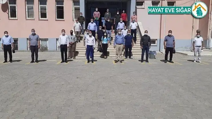 Yazıhan'da 23 okula temiz belgesi