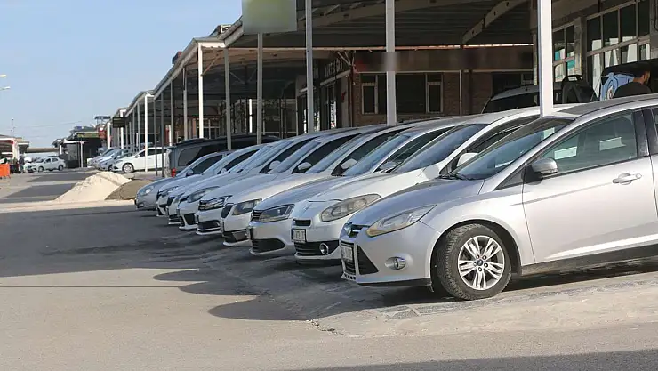Yeni Araç Kayıtları Geçen Yıla Göre Azaldı