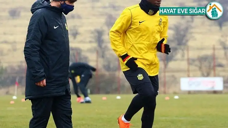 Yeni Malatyaspor'da Acquah sevinci