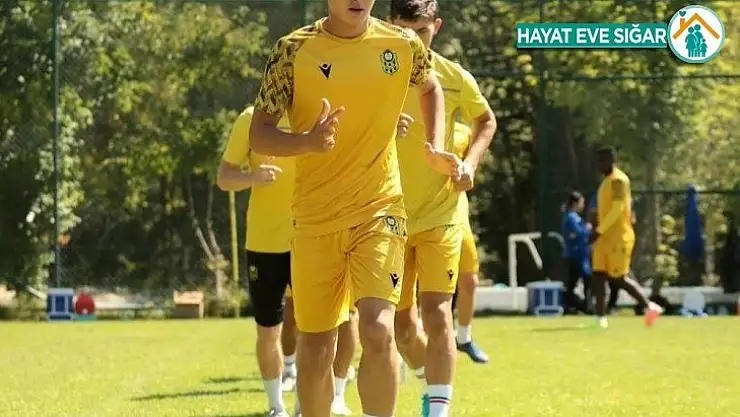 Yeni Malatyaspor'un genç yeteneği Burak Efe dikkat çekiyor