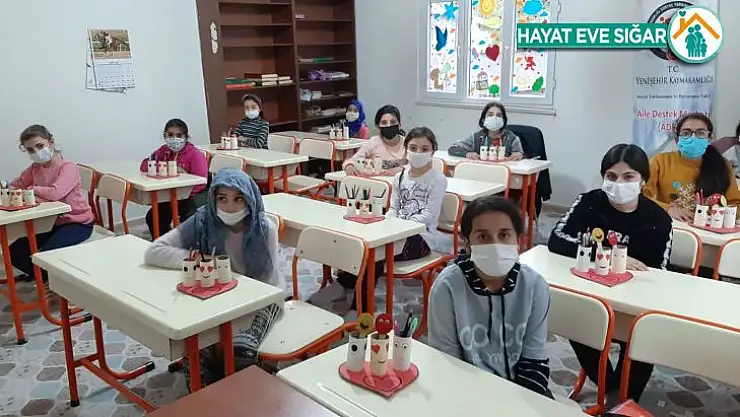 Yenişehir'de 'Bilinçli tüketici, tutumlu öğrenci ' kursu