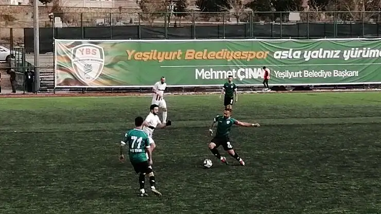 Yeşilyurt Belediyespor beraberliği son dakikada kalecisiyle kurtardı