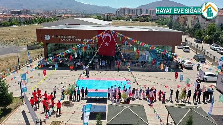 Yeşilyurt'ta 19 Mayıs özel bir programla kutladı