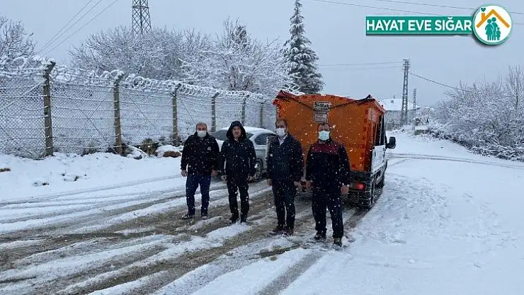 Yeşilyurt'ta kar temizleme çalışmaları sürüyor