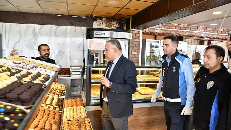 Yeşilyurt'ta Zabıta Ekipleri Halkın Sağlığı İçin Sahada