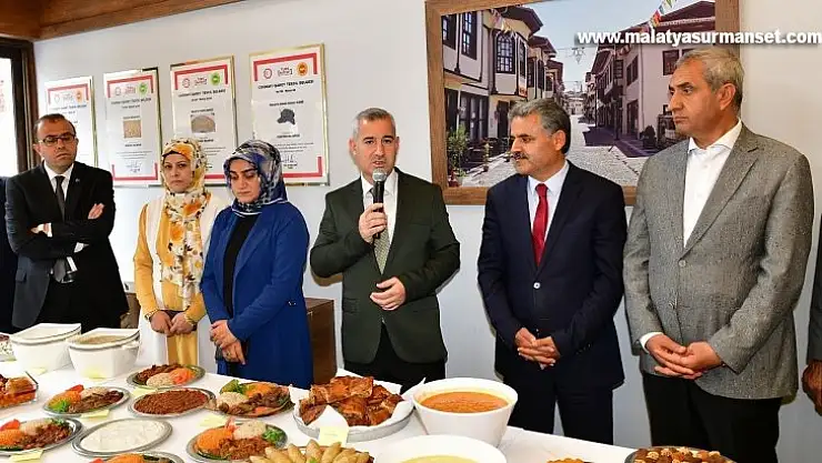 Yeşilyurt'un yöresel lezzetleri tanıtıldı