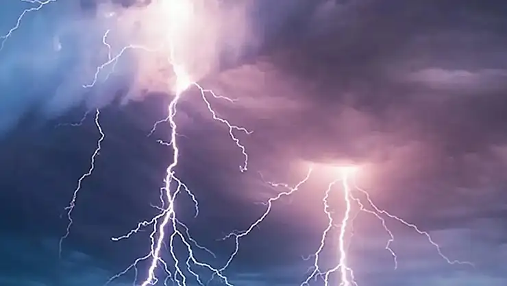 Yıldırımın çarptığı çoban hayatını kaybetti