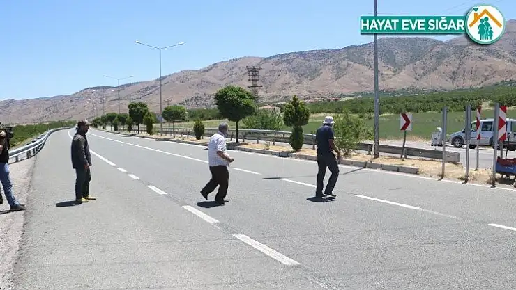 Yolun karşısına geçmek için ölümü göze alan vatandaşlar çözüm bekliyor