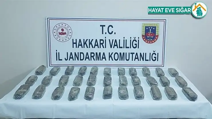 Yüksekova'da 15 kilo eroin ele geçirildi