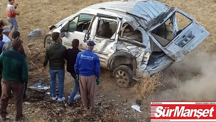 Yüksekova'da trafik kazası 2 yaralı