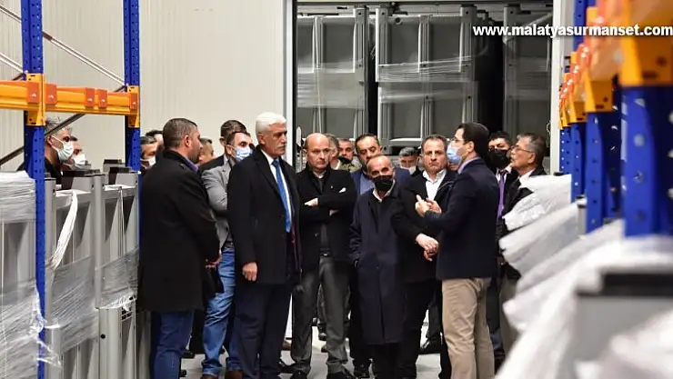 Ziraat oda başkanları Malatya Büyükşehir'in hizmet ve yatırımlarını gezdi