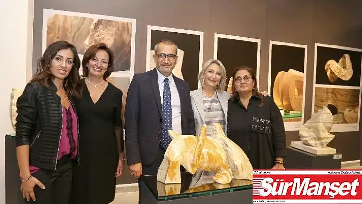 Zülfü Livaneli Kültür Merkezi'nde sezonun ilk sergisi