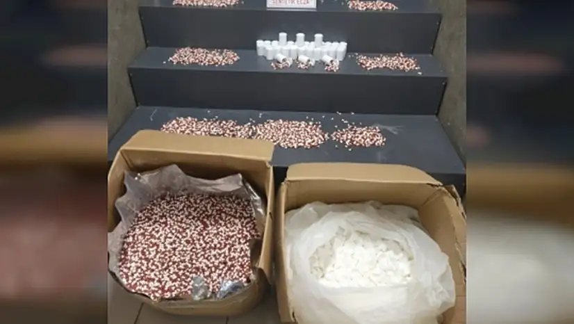 104 Bin Sentetik Ecza Ele Geçirildi