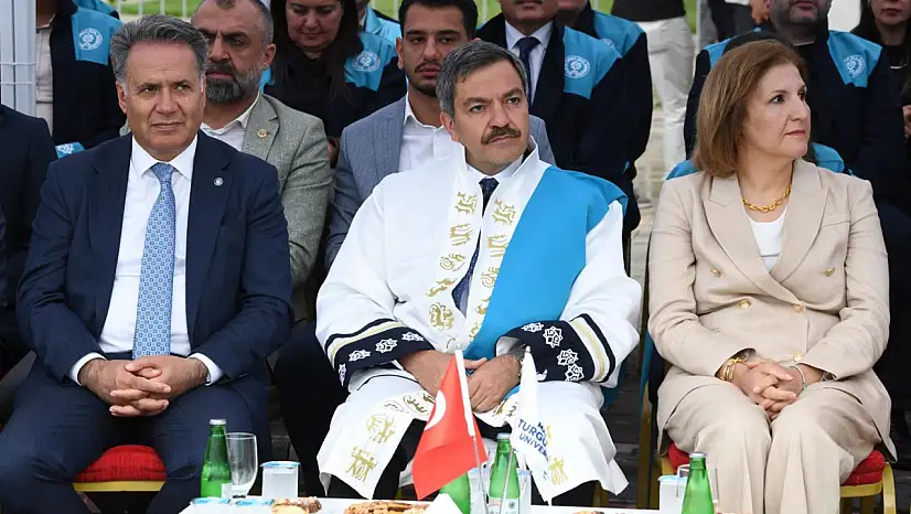 11 Bin Öğrenciyle Büyüyen Üniversite 1.285 Yeni Mezun Verdi