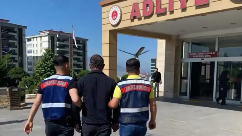 29 ilde FETÖ operasyonu 49 şüpheli yakalandı