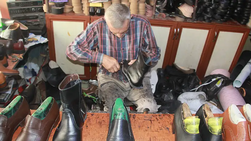 Ateşle Ayakkabı Boyanır mı? Mehmet Usta Yaptı Gören Şaşırdı!