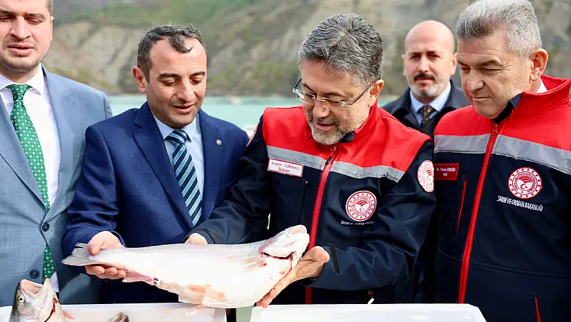 Bakan Yumaklı: Su ürünleri ihracatı 2,3 milyar dolara ulaştı