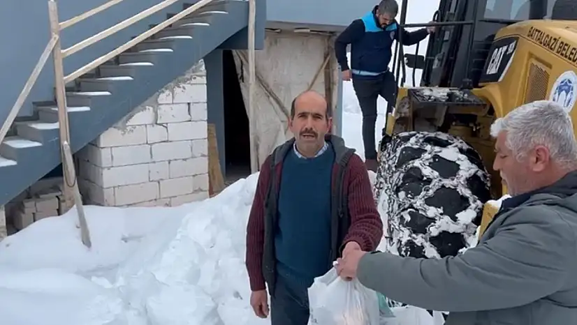 Battalgazi Belediyesi ekipleri 21 kilometre yolu açarak hastaya ilaçlarını yetiştirdi