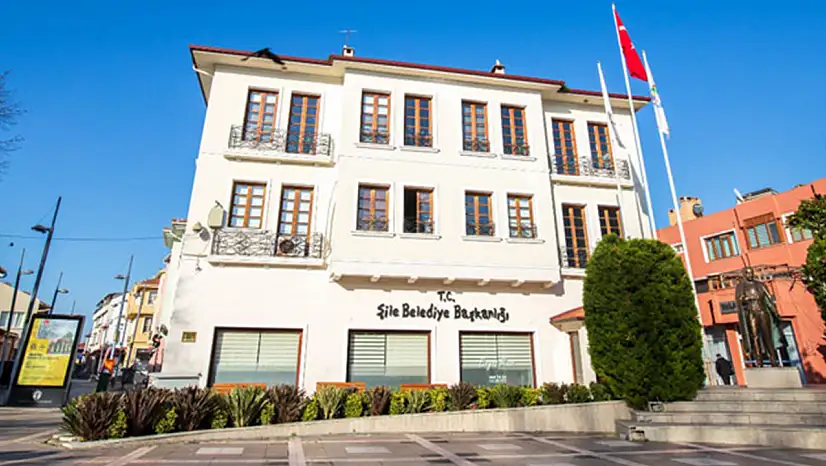 Belediyeye Sabah Operasyonu CHP'li Başkan Ne ile Suçlanıyor?