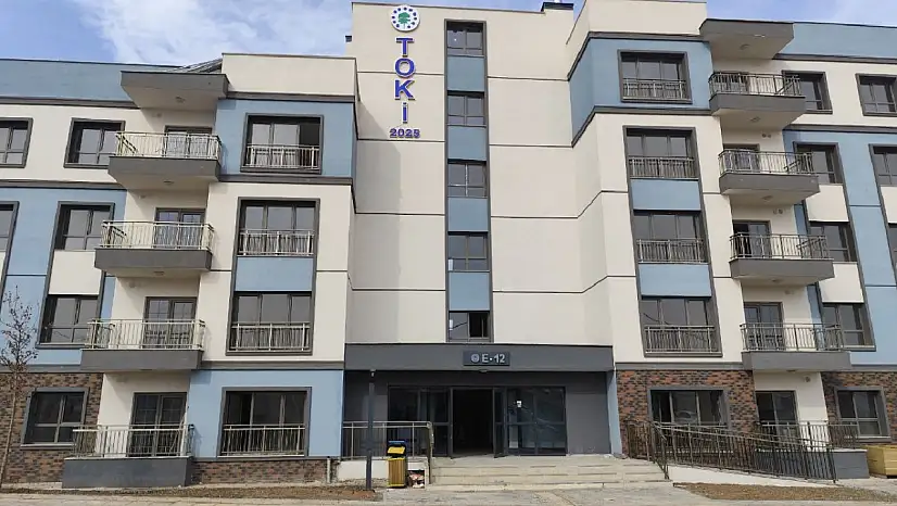 Depremzedeler için konut ve iş yeri kuraları çekilecek