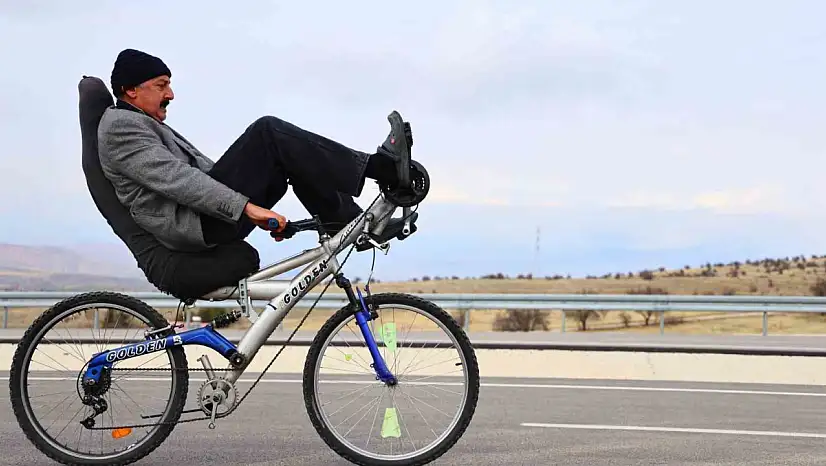 Polisler bile durdurup inceliyor