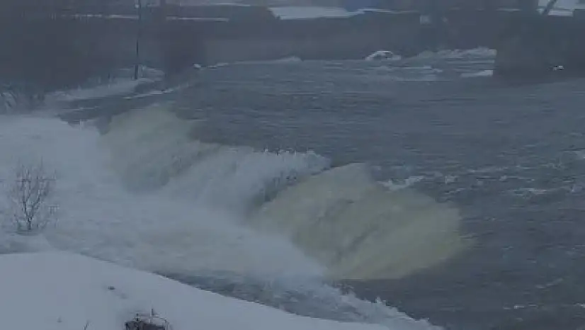 Elazığ'da sağanak yağış sonrası dereler coştu