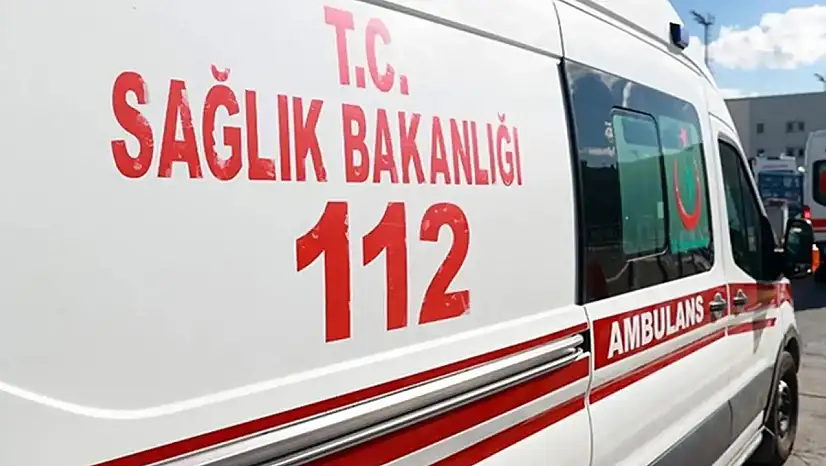 Erzincan-Sivas Yolunda Feci Kaza 3 Ölü 6 Yaralı
