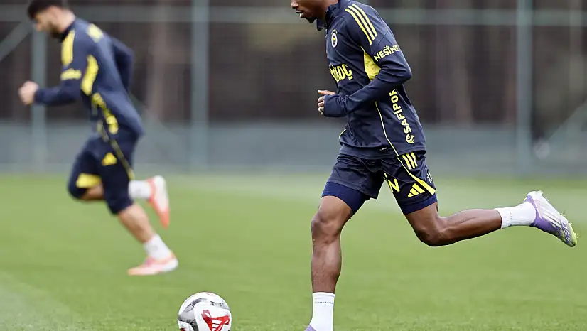 Fenerbahçe günü çift antrenmanla tamamladı